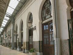 ORAN 2005 LES ABORDS DE LA GARE